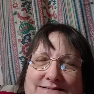 Meet your Posher, Connie